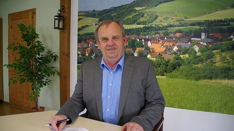 Hermann Oechsner - 28 Jahre war Hermann Öchsner Bürgermeister von Tauberrettersheim. Jetzt tritt er zurück. Hermann Oechsner - 28 Jahre war Hermann Öchsner Bürgermeister von Tauberrettersheim. Jetzt tritt er zurück.