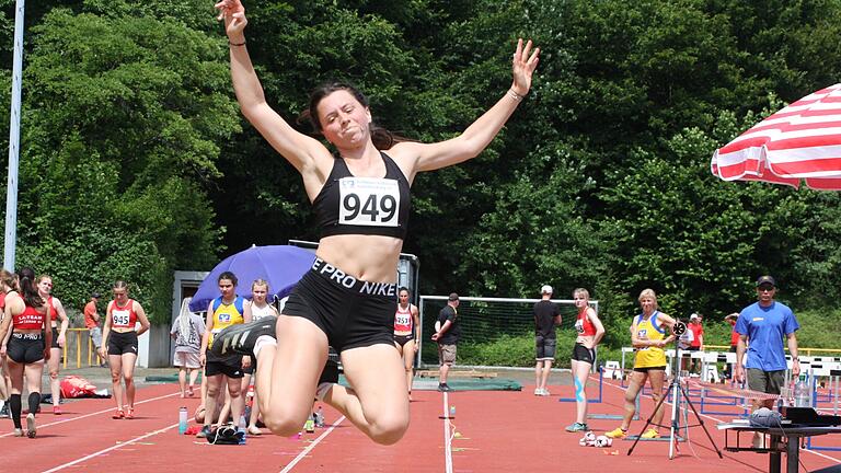 Leichtathletik       -  Lilian Heid gewann bei den Bayerischen Meisterschaften in München Bronze im Weitsprung der U23.