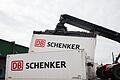 DB Schenker im Hamburger Hafen       -  Der Verkauf von DB Schenker schien eigentlich sicher - doch jetzt will sich die EVG im letzten Moment dagegen stellen. (Archivbild)