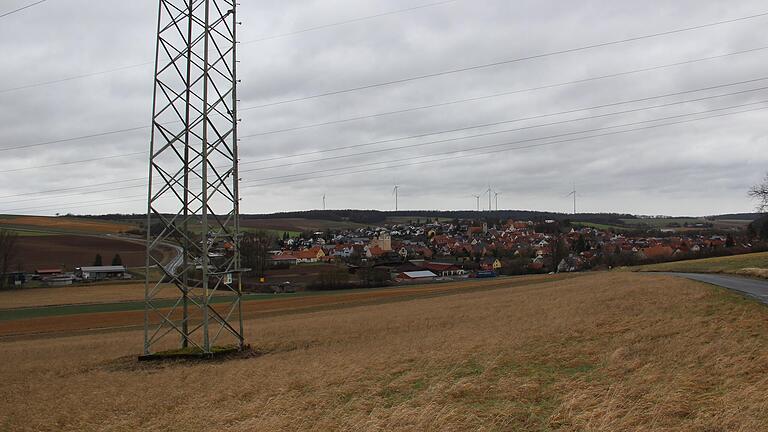 Elektrizität in Remlingen: Bald entstehen rund um den Ort Freiflächen-Photovoltaikanlagen auf insgesamt etwa 31 Hektar.