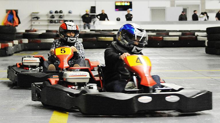 Beim Kart-Center Oberwerrn können Hobbyrennfahrer über die Piste brettern.