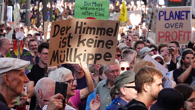 Klimastreik.jpeg       -  Seit 2018 streikt Fridays for Future auf der ganzen Welt für das Klima. Am 1. März 2024 ist es wieder so weit.