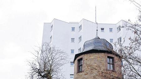 Aufpoliert: Die Stadtmauer am Samtturm wird untersucht.