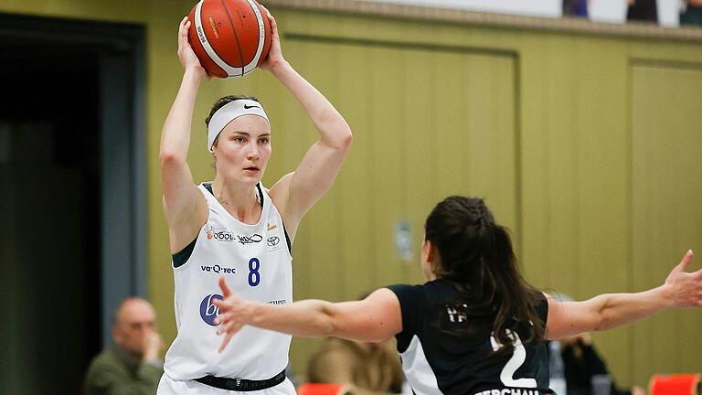 Marja Wahl (links) steht den QOOL Sharks Würzburg wieder als Spielerin zur Verfügung. Marja Wahl (links) steht den QOOL Sharks Würzburg wieder als Spielerin zur Verfügung.