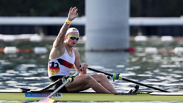 Paris 2024 - Rudern       -  Geschafft: Oliver Zeidler steht m Halbfinale der olympischen Ruderregatta.