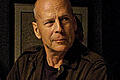 Bruce Willis spielt wieder mal den alten Haudegen.