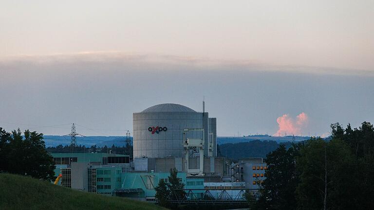 Block von Schweizer Alt-AKW nach Abschaltung wieder am Netz       -  Die Schweiz hatte nach dem Reaktorunfall von Fukushima in Japan 2011 beschlossen, schrittweise aus der Kernenergie auszusteigen. (Archivbild)