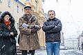 Die Anwohnenden Irmgard Münch, Joachim Eich und Jürgen Thein, hier bei einem Gesprächstermin im Dezember, haben genug vom nächtlichen Partydreck und Lärm vor ihren Fenstern. Sie wollen sich zusammentun und gegen die Partymeile Sanderstraße in Würzburg vorgehen.