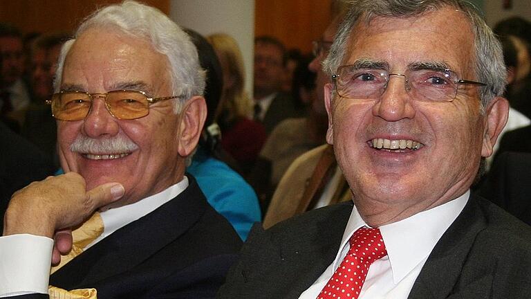 Sie haben das Unternehmen ihrer Väter zum Weltkonzern gemacht: die Cousins Nikolaus (links) und Baldwin Knauf. Sie haben das Unternehmen ihrer Väter zum Weltkonzern gemacht: die Cousins Nikolaus (links) und Baldwin Knauf.