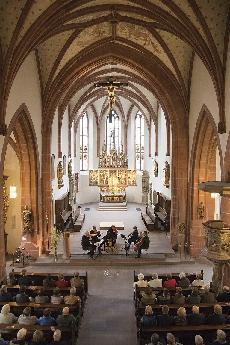 Die Musiktage Ebern in der Stadtpfarrkirche St. Laurentius in Ebern gehen heuer bereits in ihr fünftes Jahr. Die Musiktage Ebern in der Stadtpfarrkirche St. Laurentius in Ebern gehen heuer bereits in ihr fünftes Jahr.