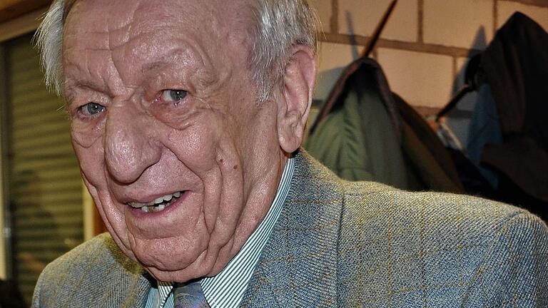 Alois Scholl an seinem 90. Geburtstag Alois Scholl an seinem 90. Geburtstag