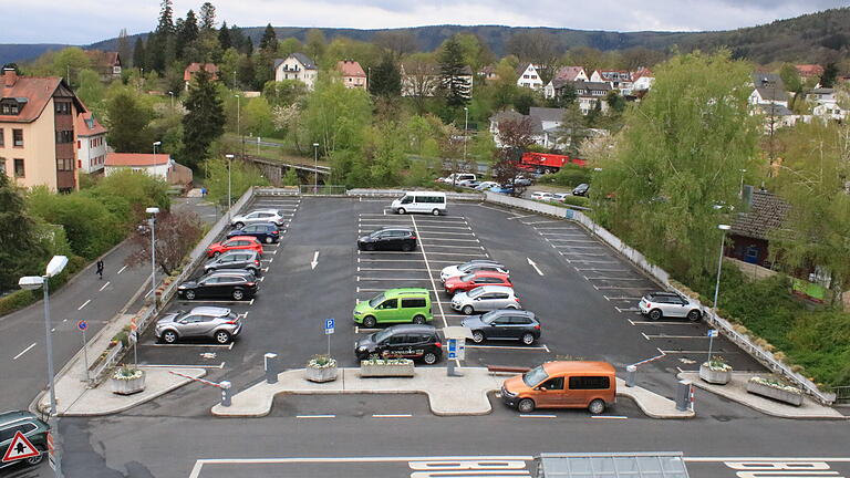 Nicht zuletzt, weil der Abriss der Parkdecks verschoben wurde, wurde aus dem bei den Stadtwerken für 2019 geplanten Minus am Ende ein Überschuss.