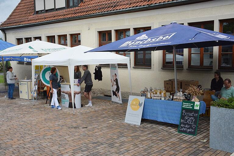 Informationen zum Thema 'Adipositas' und zur Selbsthilfegruppe Rhön-Grabfeld gab es beim ersten Gesundheitstag der Gruppe im Gemeindezentrum Großbardorf. Informationen zum Thema 'Adipositas' und zur Selbsthilfegruppe Rhön-Grabfeld gab es beim ersten Gesundheitstag der Gruppe im Gemeindezentrum Großbardorf.