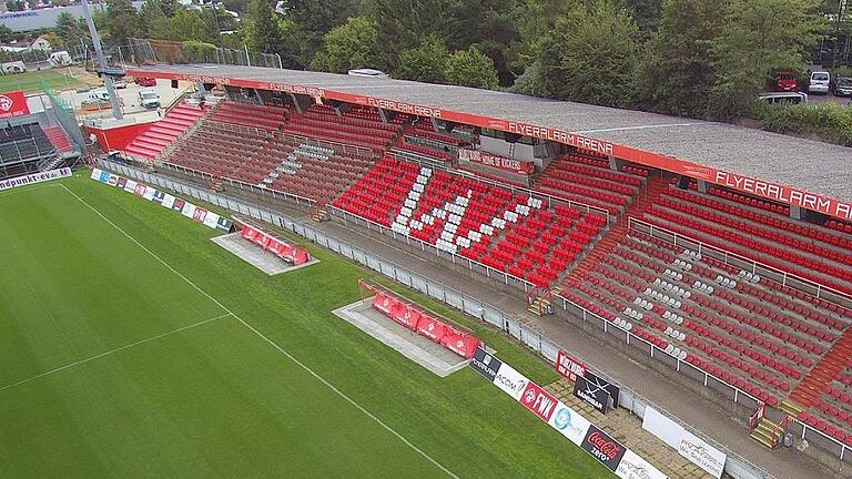 Das Kickers-Stadion am Dallenberg zweitligatauglich zu machen, wäre teurer als ein Neubau. Das Kickers-Stadion am Dallenberg zweitligatauglich zu machen, wäre teurer als ein Neubau.