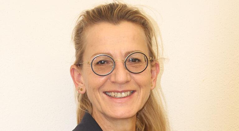 'Ich bin kein ängstlicher Mensch und vermeide keine Konflikte, wenn am Ende eine gute Lösung stehen kann:' Anke Schäflein ist seit 2006 die Geschäftsführerin der Caritas Haßberge. 'Ich bin kein ängstlicher Mensch und vermeide keine Konflikte, wenn am Ende eine gute Lösung stehen kann:' Anke Schäflein ist seit 2006 die Geschäftsführerin der Caritas Haßberge.