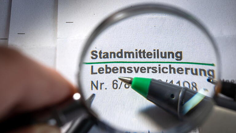 0002213644.jpg - Kommt auch in den Fokus, wenn die monatlichen Kosten sinken sollen: die Lebensversicherung. 0002213644.jpg - Kommt auch in den Fokus, wenn die monatlichen Kosten sinken sollen: die Lebensversicherung.