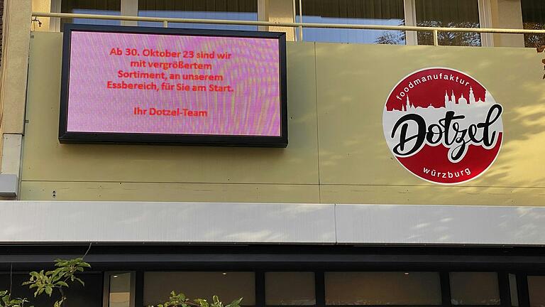 Die Würzburger Metzgerei Dotzel stellt den regulären Verkauf von Fleisch- und Wurstwaren ein. Ab dem 30. Oktober können Produkte vorbestellt werden. Die Würzburger Metzgerei Dotzel stellt den regulären Verkauf von Fleisch- und Wurstwaren ein. Ab dem 30. Oktober können Produkte vorbestellt werden.