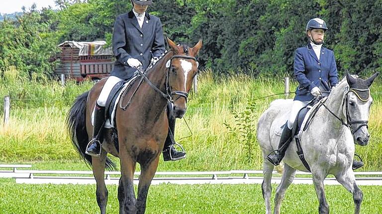 Dressurreiten: Es ist immer noch die Königsdisziplin im Reitsport. Beim Nachwuchsturnier für Dressur und Springen in Gerolzhofen zeigten junge  Reiter und Reiterinnen ihr Können.