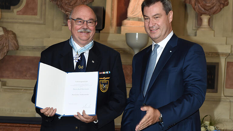 Karl Herrmann und Ministerpräsident Markus Söder Foto: Bayerische Staatskanzlei