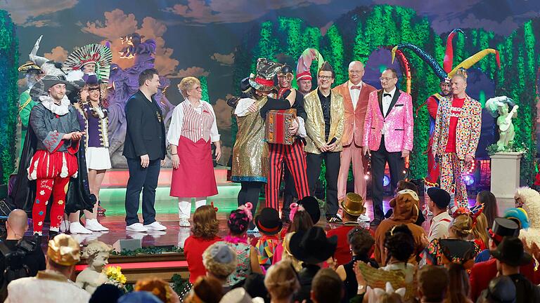 Fastnacht in Franken 2025: In unserem Liveblog erhalten Sie exklusive Einblicke in die Livesendung aus Veitshöchheim.