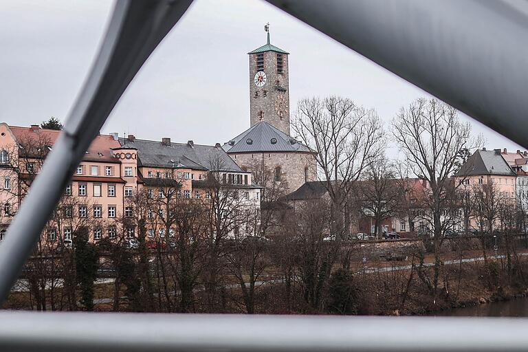 Die Erlöserkirche fügt sich harmonisch in das Stadtbild ein, ist Gabriele Wiesemann überzeugt. Die Erlöserkirche fügt sich harmonisch in das Stadtbild ein, ist Gabriele Wiesemann überzeugt.