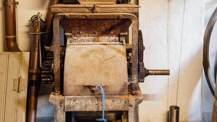 Die alte Malzmühle im Dorfbrauhaus in Schönau...