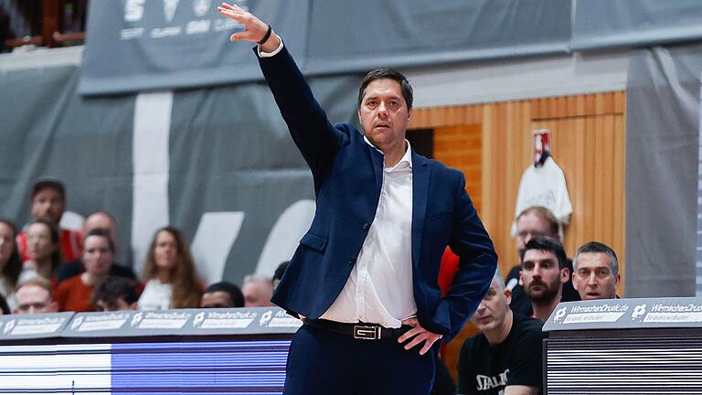 Der Bundesliga-Auftakt für die Würzburg Baskets und Trainer Sasa Filipovski steigt am 29. September.