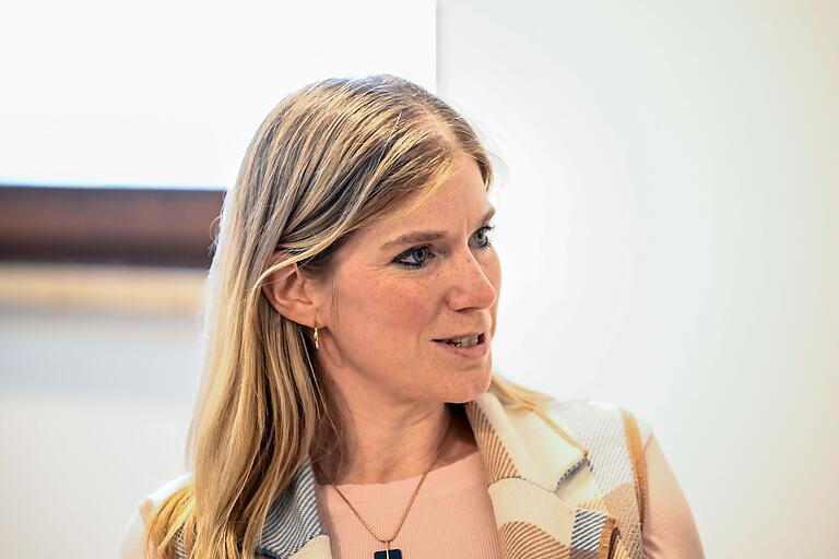 Karoline Ruf (CSU) hat zuletzt übergangsweise die Amtsgeschäfte in Theilheim geleitet. Jetzt will sie auch offiziell auf den Chefsessel im Rathaus.