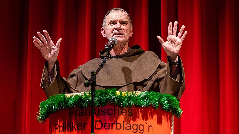 Bruder Elisäus alias Fredi Breunig konnte an zehn Fingern abzählen, was die große und die kleine Politik wieder an Fehlleistungen zu beichten hatte beim Derbläggn in Burglauer. Bruder Elisäus alias Fredi Breunig konnte an zehn Fingern abzählen, was die große und die kleine Politik wieder an Fehlleistungen zu beichten hatte beim Derbläggn in Burglauer.