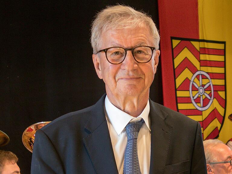 Manfred Wirth. Manfred Wirth.