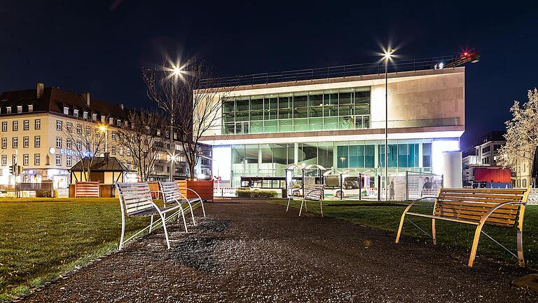 Es gibt immer noch keinen Termin für die Eröffnung des neuen Theater-Kopfbaus.