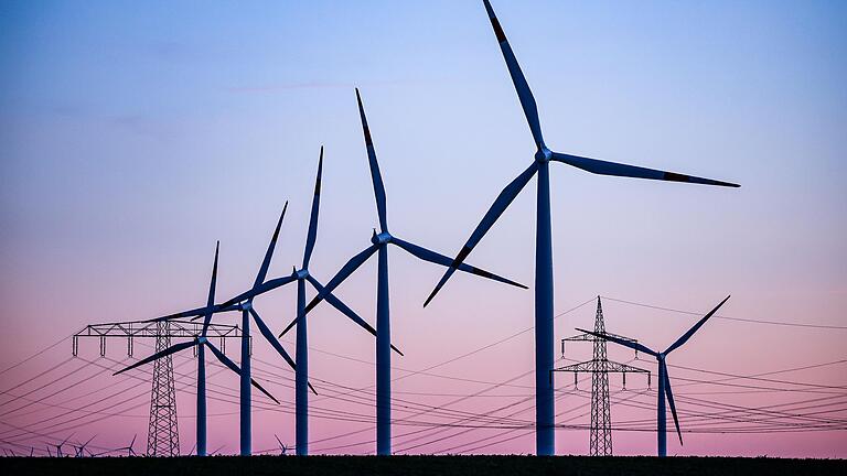 Die Produkte und Erträge aus neuen regenerativen Energieanlagen sollen künftig im Landkreis Bad Kissingen bleiben.