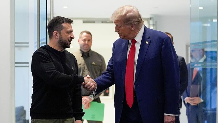 Trump empfängt Selenskyj im Weißen Haus       -  Selenskyj soll heute ein Rahmenabkommen mit den USA unterschreiben. (Archivbild)