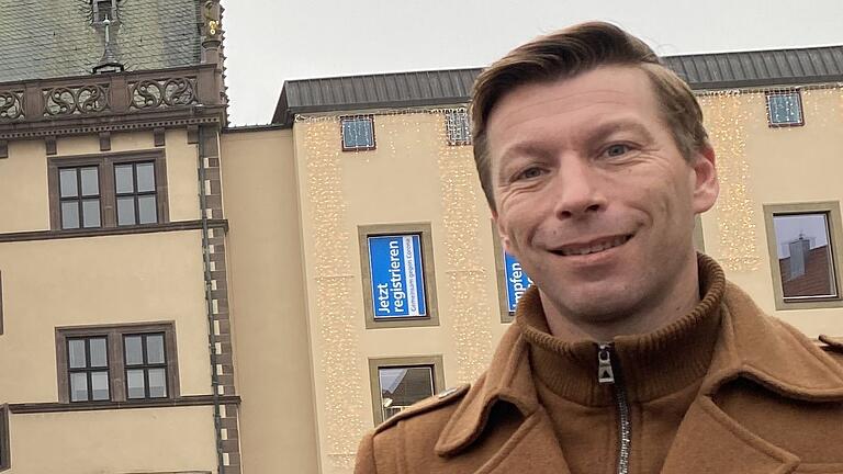 Thomas Herrmann, Amtsleiter für Wirtschaftsförderung und Stadtmarketing, wünscht sich, dass auch die positiven Entwicklungen in der Innenstadt mehr in die Öffentlichkeit getragen werden. Thomas Herrmann, Amtsleiter für Wirtschaftsförderung und Stadtmarketing, wünscht sich, dass auch die positiven Entwicklungen in der Innenstadt mehr in die Öffentlichkeit getragen werden.