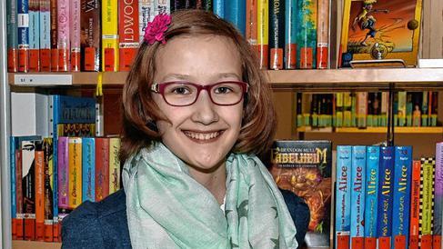 Die zwölfjährige Johanna Röth aus Zeil ging als Siegerin aus dem Kreisentscheid im 57. Vorlesewettbewerb des Börsenvereins des Deutschen Buchhandels hervor. Sie wird den Landkreis Haßberge beim Bezirksentscheid vertreten.