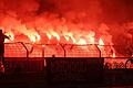 Unnötige Szenen, Teil 1: Fans des FC Würzburger Kickers zünden Bengalos.