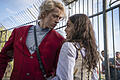 Kinostart - 'Die Tribute von Panem - The Ballad Of Songbirds...'       -  Tom Blyth als Coriolanus Snow und Rachel Zegler als Lucy Gray Baird in einer Szene des Films 'Die Tribute von Panem - The Ballad Of Songbirds & Snakes'.