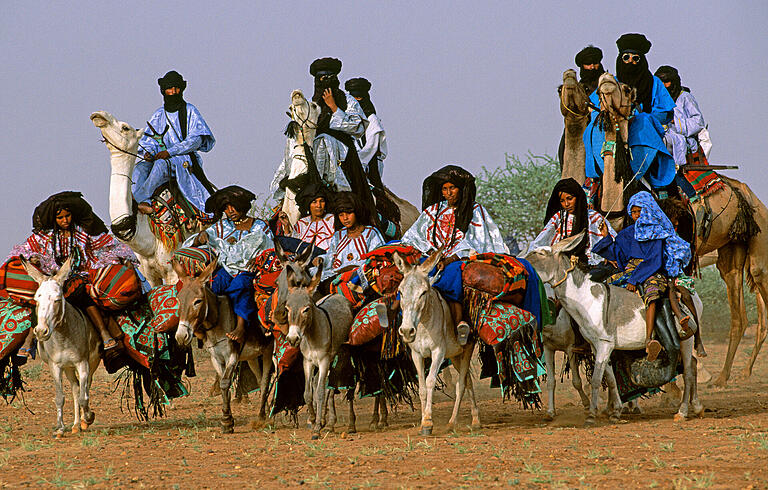 Ankunft der Gäste einer Hochzeit der Tuareg in Mali.