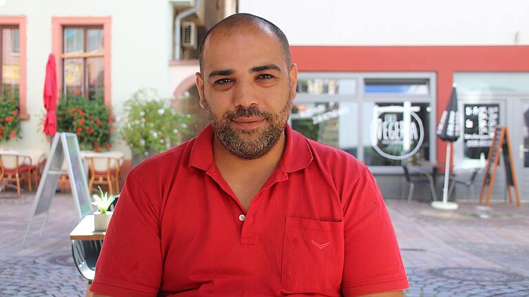 Foto: Konstantina Georgiou | Yunus Basaran, 41 Jahre alt Foto: Konstantina Georgiou | Yunus Basaran, 41 Jahre alt