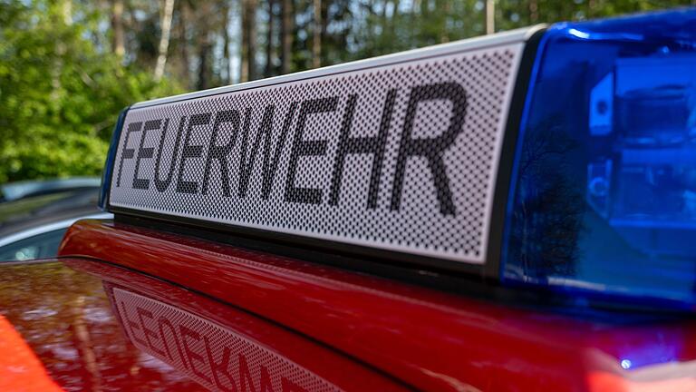Feuerwehr       -  Der überwiegende Teil der Feuerwehren in Bayern sind freiwillig organisiert. Nun sollen die Aktiven länger Dienst tun dürfen. (Symbolbild)