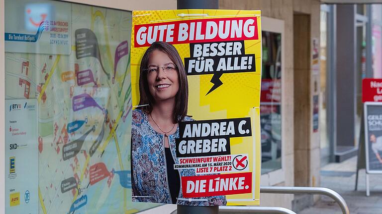 Unter anderem mit diesem Plakat warb Andrea Greber zur Kommunalwahl 2020. Dass sie auch weiterhin für die Linke in Schweinfurt im Stadtrat sitzt, begründet sie mit dem Wählerwillen. (Archivbild) Unter anderem mit diesem Plakat warb Andrea Greber zur Kommunalwahl 2020. Dass sie auch weiterhin für die Linke in Schweinfurt im Stadtrat sitzt, begründet sie mit dem Wählerwillen. (Archivbild)