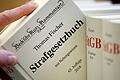 Weil er Geldnot hatte, kam ein Lagerarbeiter auf eine ziemlich dumme Idee: Er machte sich bei seinem Arbeitgeber immer wieder die Taschen voll.