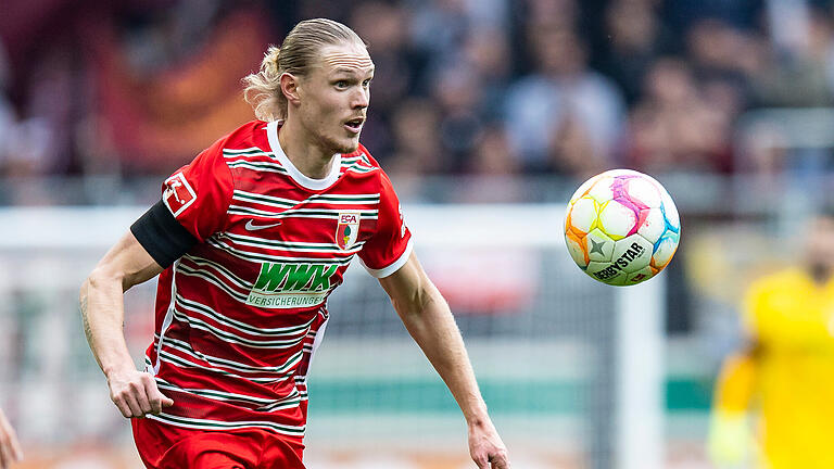 Fredrik Jensen       -  Erhält für die Bundesliga-Partie des FCA gegen Leverkusen einen Platz in der Startelf: der Finne Fredrik Jensen.