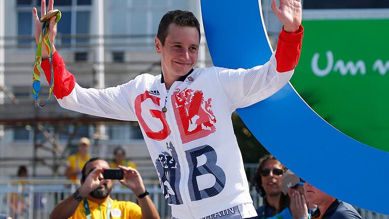 Alistair Brownlee - Einer seiner größten Triumphe: Alistair Brownlee nach dem Olympiasieg in Rio 2016. Alistair Brownlee - Einer seiner größten Triumphe: Alistair Brownlee nach dem Olympiasieg in Rio 2016.