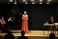 Kurzweilig führten die Nachwuchsmusiker Esthea Kruger (Klavier), Theresa Maria Romes (Sopran) und Anna-Lena Müller (Sprecherin) mit Texten und Liedern durch die Geschichte zwischen Goethe und Marianne von Willemer.