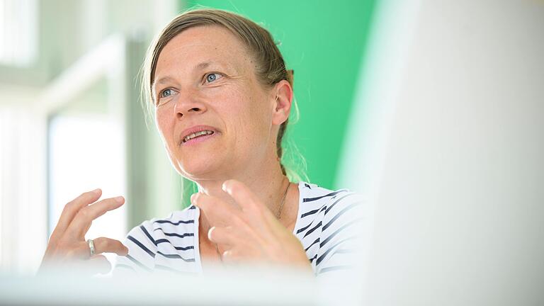 In den Schulungen könnten Betroffene beispielsweise lernen, wie sie durch sogenanntes Pacing ihre Energiereserven besser einteilen, erklärt Kinderärztin Prof. Juliane Spiegler. In den Schulungen könnten Betroffene beispielsweise lernen, wie sie durch sogenanntes Pacing ihre Energiereserven besser einteilen, erklärt Kinderärztin Prof. Juliane Spiegler.