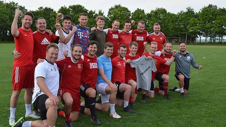 Heißes Wochenende in Rannungen: Am 28. und 29. Mai findet die 1250-Jahrfeier im Ort statt. Kurz zuvor spielt noch der Fußball eine tragende Rolle im Ort. Der FV Rannungen/Pfändhausen/Holzhausen ist gerüstet.