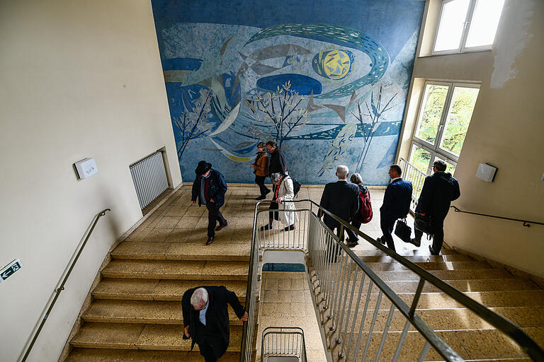 Kunst im Treppenhaus der Mozartschule.&nbsp;