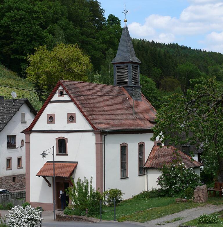 Kleine Kirchen wie in Wohnrod sollen zukünftig nur noch Zuschüsse erhalten, um sie verkehrssicher zu machen.