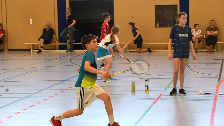 Badminton beim SC Bad Kissingen       -  Bad Kissingens U13-Spieler Liam Thiele wurde Zweiter im Mixed sowie Dritter im Einzel und Doppel.